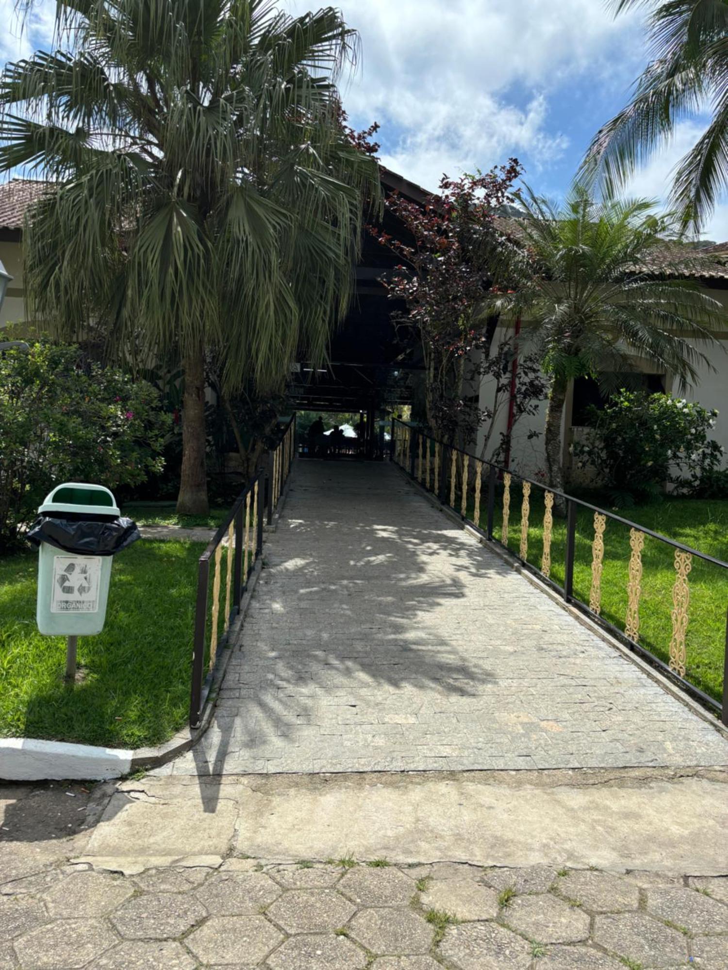 Condominio Com Muita Diversao Toninhas Ubatuba Exteriör bild